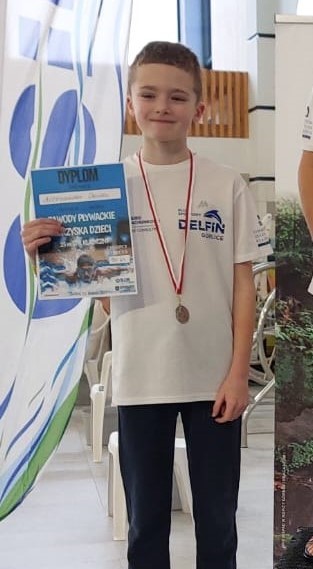 Udział naszego ucznia w Powiatowych Igrzyskach Dzieci i Młodzieży w Pływaniu